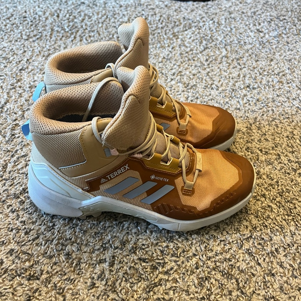 Adidas Terrex Swift R3 Mid GTX Women’s